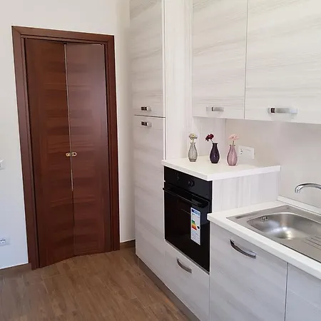 דירה New & Modern 2 Bedroomed Mare *
